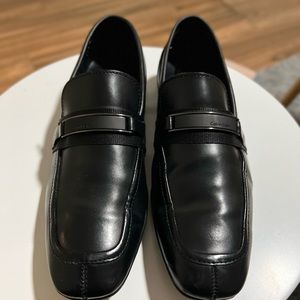 Calvin Klein shoes color black , size 10 1/2